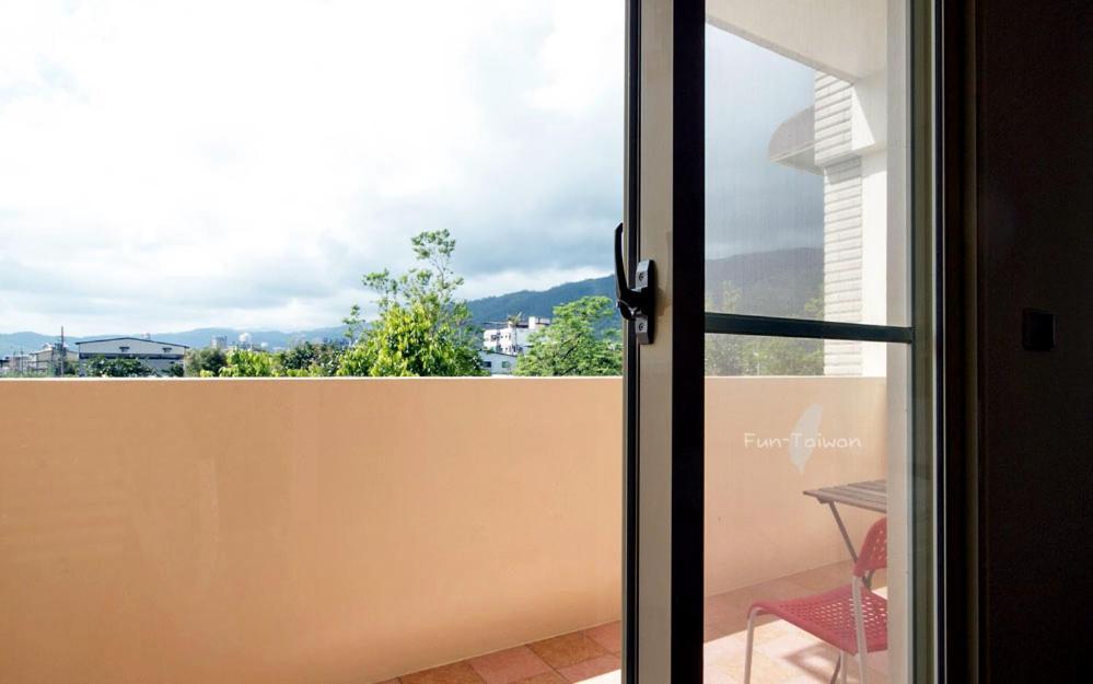 Outingfun Bed And Breakfast Jiaoxi Esterno foto